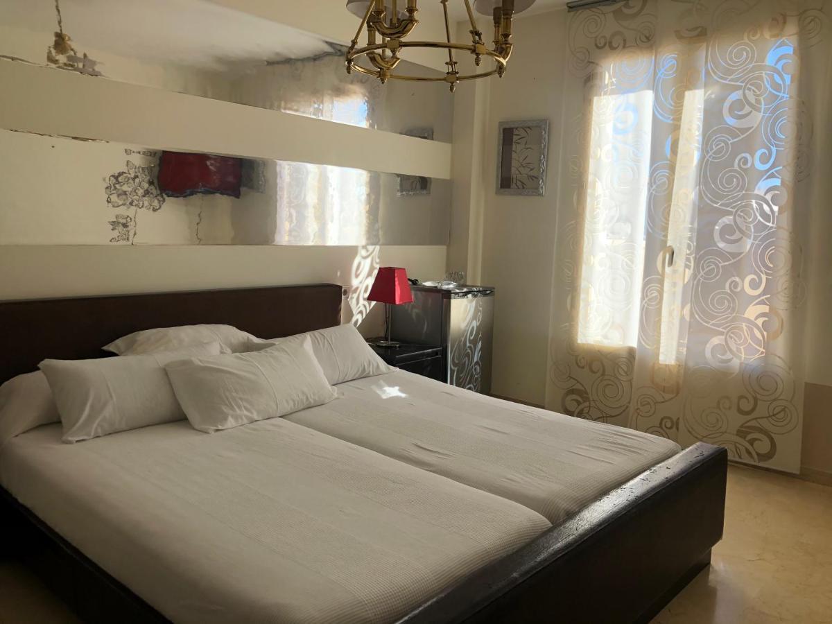 Villa Bonita Torremolinos Bagian luar foto